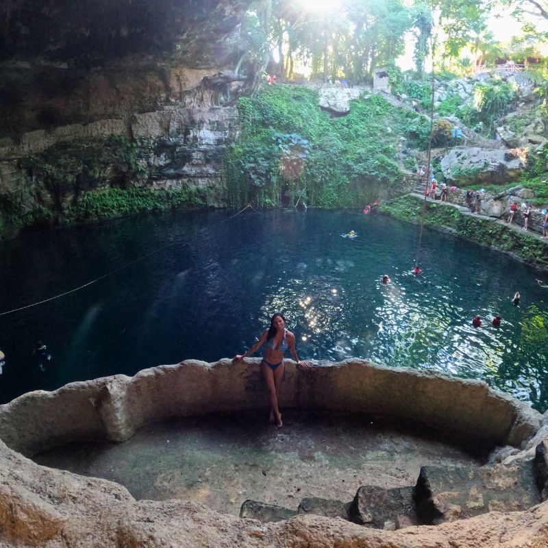 Cenote Zací en Valladolid, Yucatán México